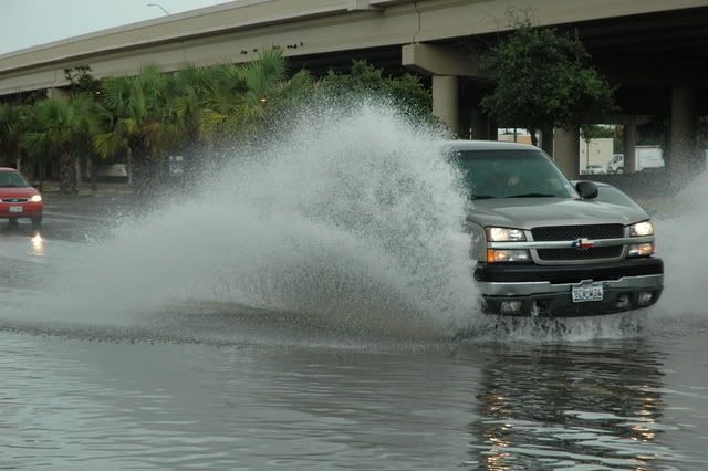 http://i143.photobucket.com/albums/r124/teccretreat/TruckinWater2.jpg