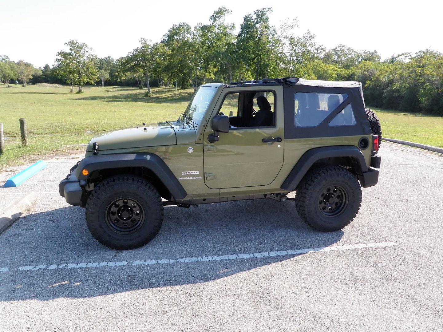 33x12.5R15 Goodyear Duratracs installed pics & video ...