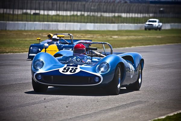 IMAGE: http://i143.photobucket.com/albums/r126/cartoonbear86/IMG_6667-2.jpg