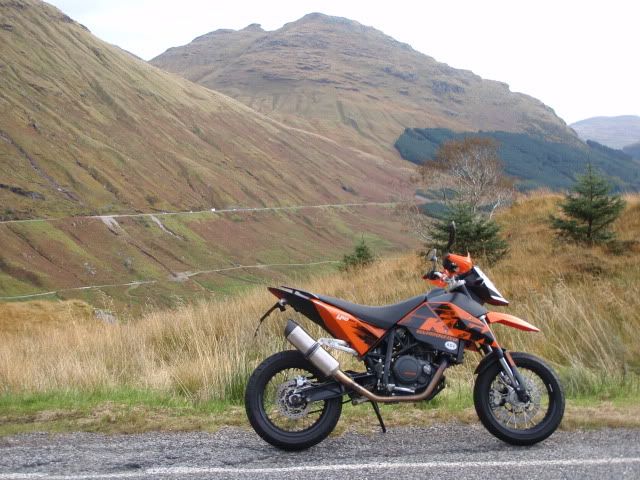 http://i143.photobucket.com/albums/r126/jurassic_02/Motorbike/PA120413.jpg