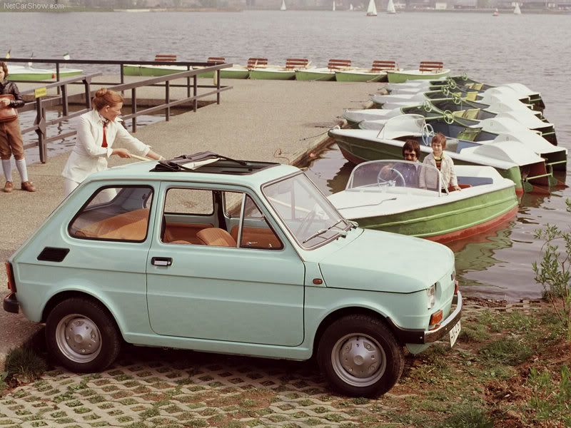 Fiat-126_1972_800x600_wallpaper_04.jpg