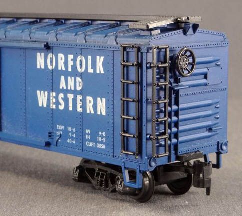 American Train & Track
                                    Box Car