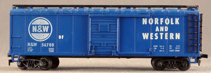 American Train & Track Box
                                    Car