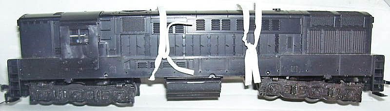 Athearn Undecorated Trainmaster