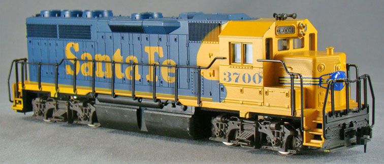 Atlas HO scale
                                    GP40