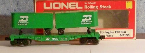 Lionel Flat Car with Trailers