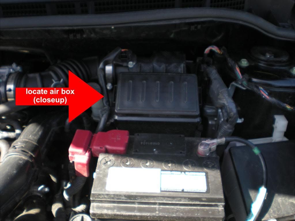 How to change air filter on 2009 nissan versa #3