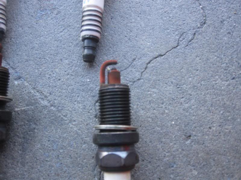 2006 Chrysler 300 spark plug change #4