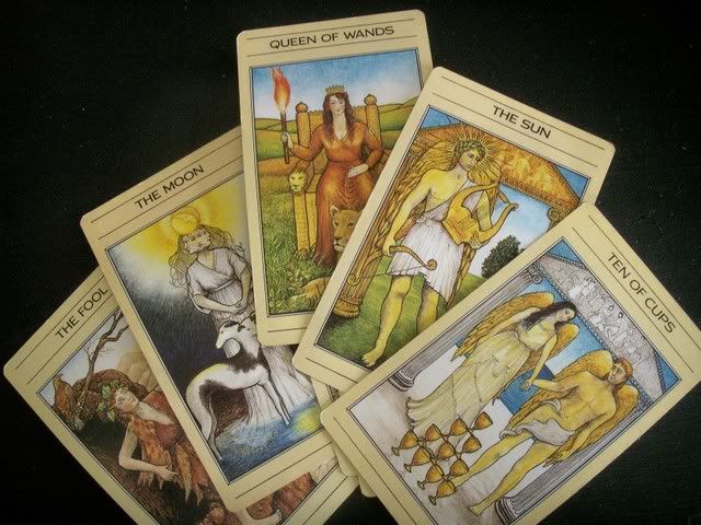 [Image: tarot-cards.jpg]
