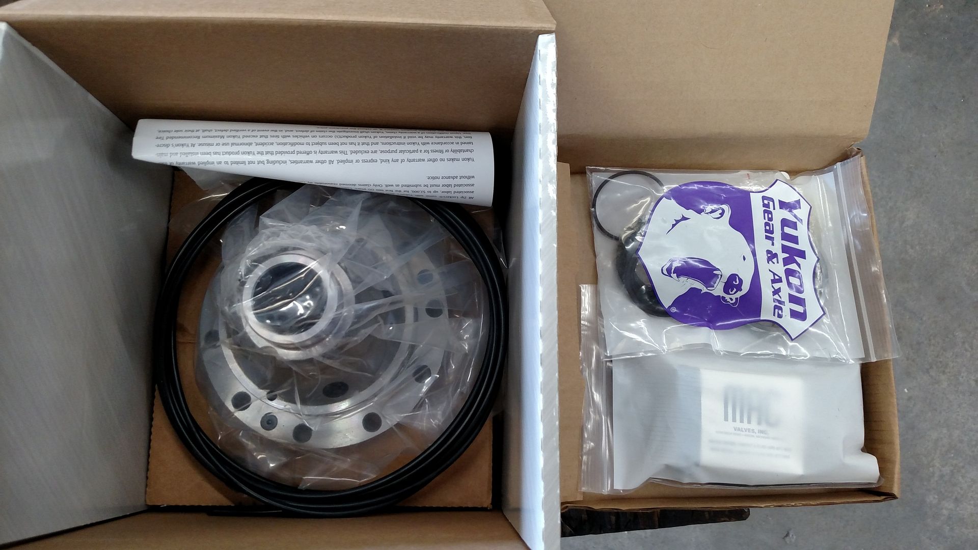 Ford 9" Yukon Zip Locker write up LetzRoll Offroad Pirate 4x4