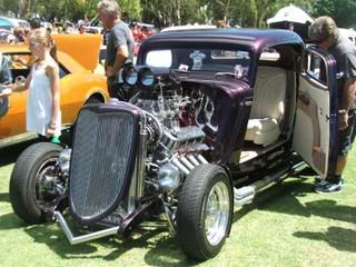 2004_0101bigalsrodrun0038.jpg