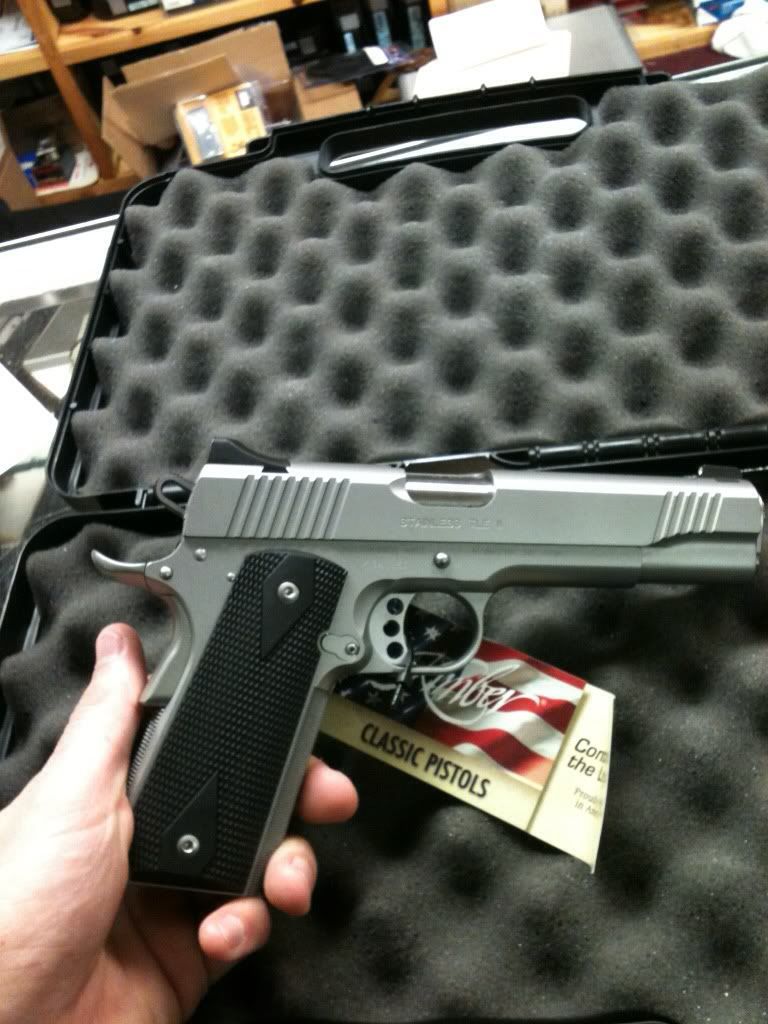 http://i143.photobucket.com/albums/r146/CosseyOwns/Gun%20Stuff%20and%20Things%20For%20Sale/8aba982c.jpg