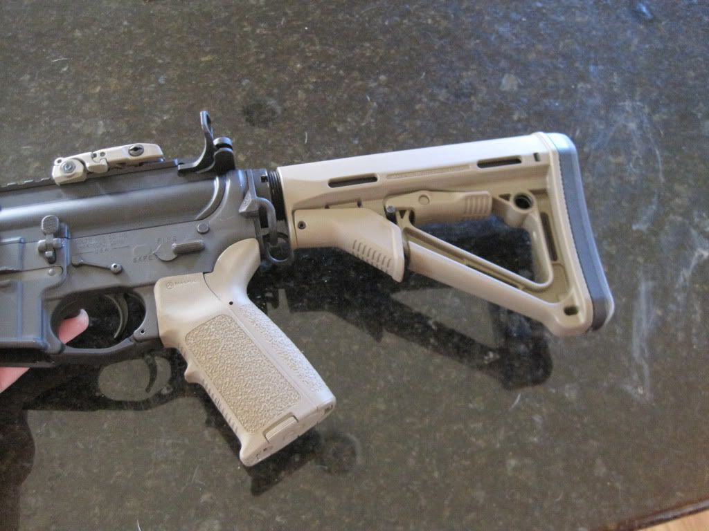 http://i143.photobucket.com/albums/r146/CosseyOwns/Gun%20Stuff%20and%20Things%20For%20Sale/IMG_8555.jpg