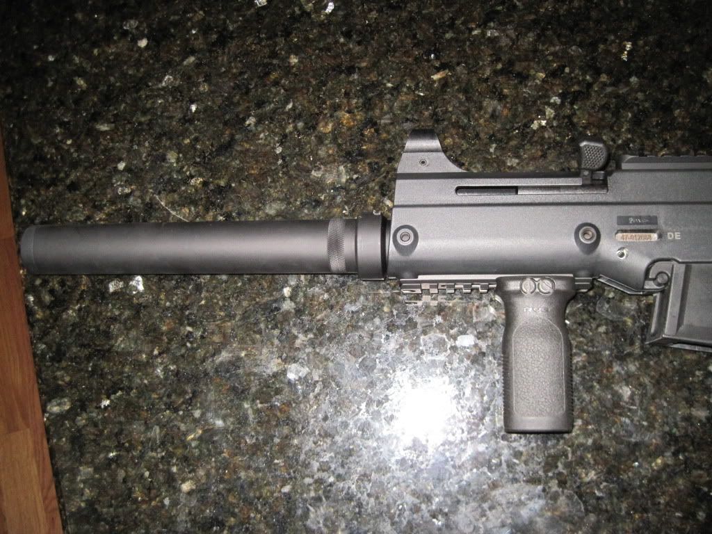 http://i143.photobucket.com/albums/r146/CosseyOwns/Gun%20Stuff%20and%20Things%20For%20Sale/IMG_8641.jpg