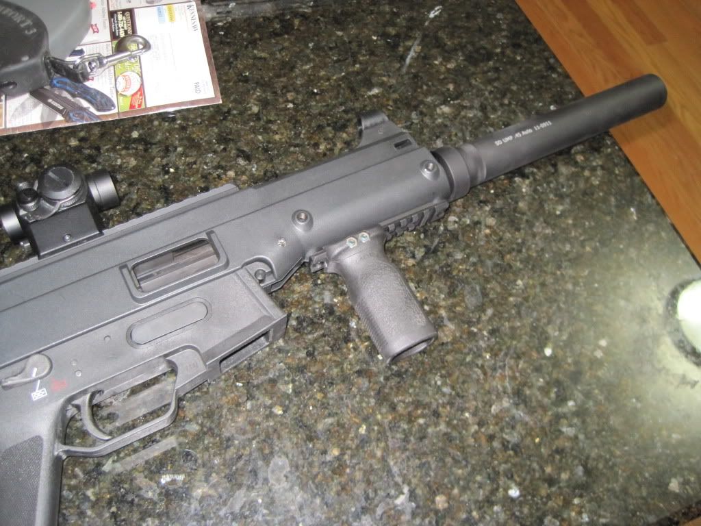 http://i143.photobucket.com/albums/r146/CosseyOwns/Gun%20Stuff%20and%20Things%20For%20Sale/IMG_8644.jpg