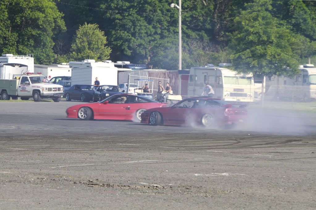 http://i143.photobucket.com/albums/r146/CosseyOwns/LVD%20Drifting/_MG_5624.jpg