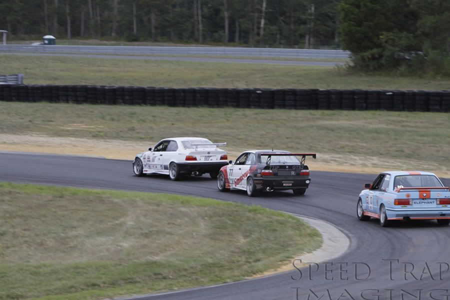 http://i143.photobucket.com/albums/r146/CosseyOwns/NJMP%20August%202010/_MG_1807.jpg