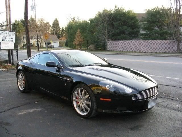 2005-Aston-Martin-DB9-jet-black-E-6.jpg