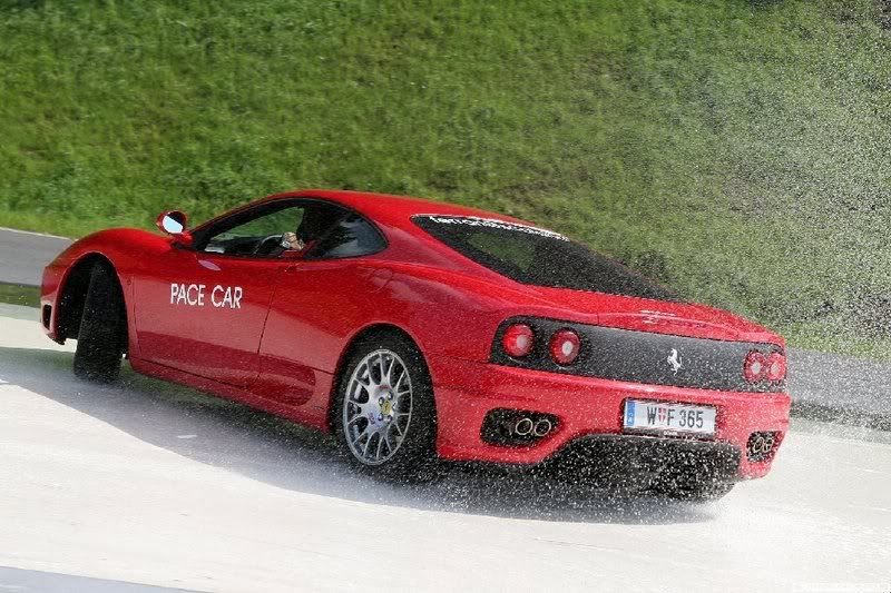ferrari36018246trxp3.jpg