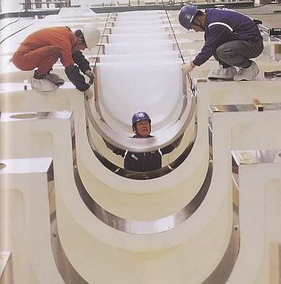 giant_engine_001.jpg