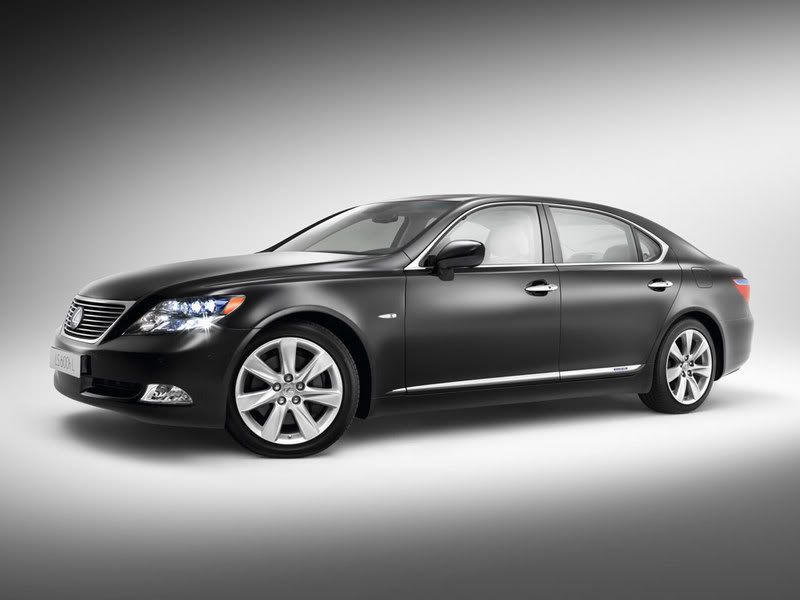 lexusls600h02ht5.jpg