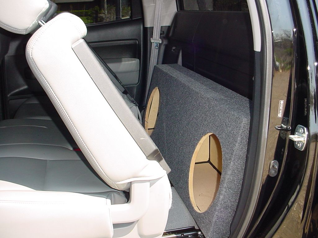 2011 toyota tundra speaker box #1