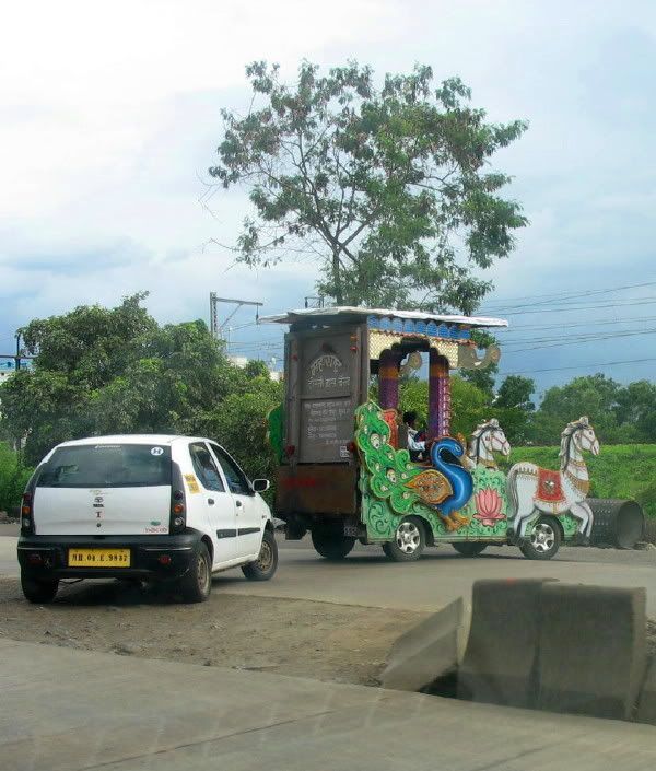 Essay of life in mumbai