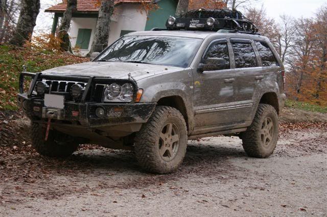 2006 Jeep grand cherokee offroad #2