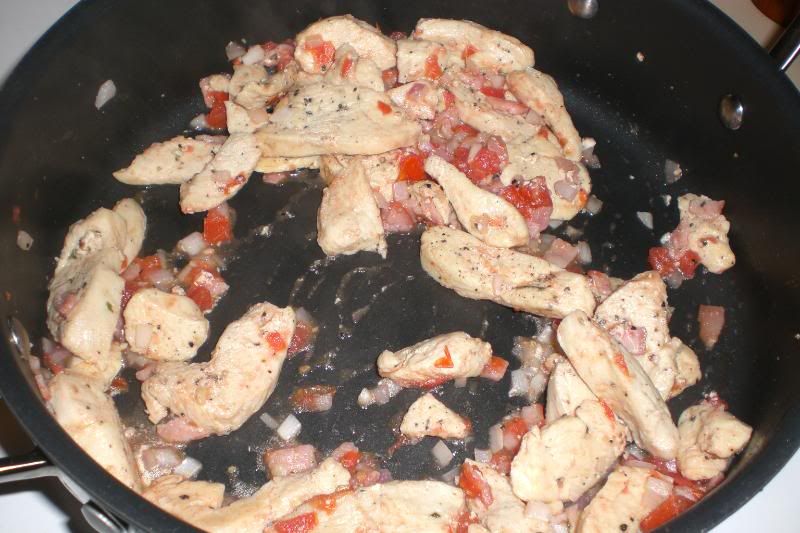 creamy chicken and bowtie pasta