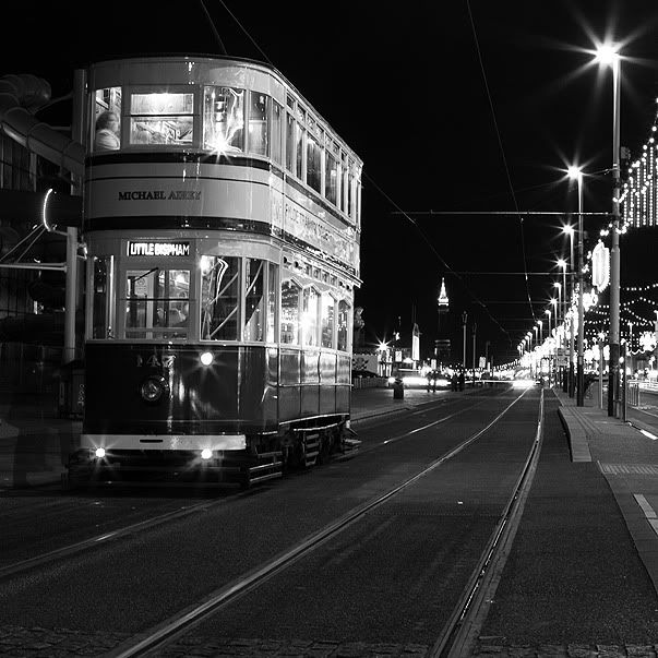 BlackpoolTramSmallSqaureCrop.jpg