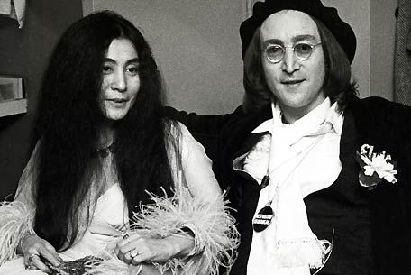 [Imagem: johnyoko.jpg]