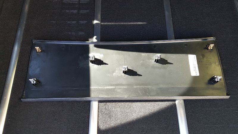 Headliner trim near hatch jeep #4