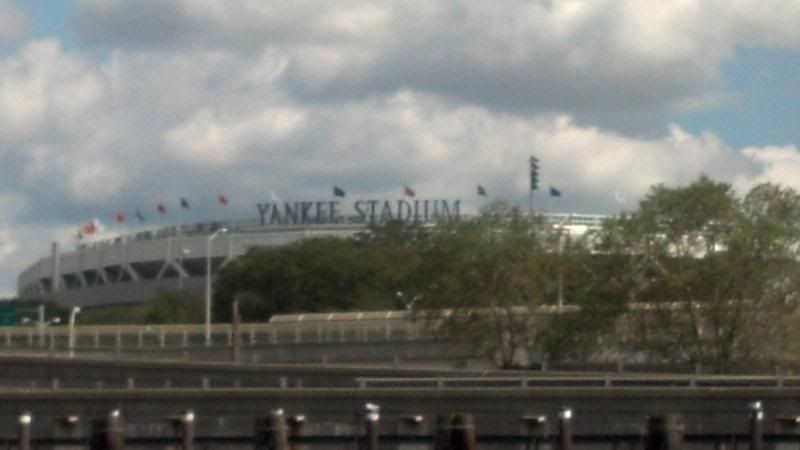 YankeeStadium_zpsd0d16011.jpg